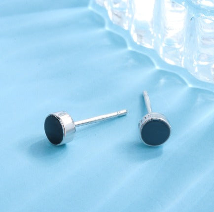 Stylish Sterling Silver Black Stud Earring